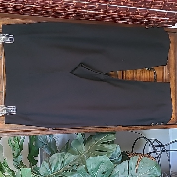 Tribal Pull on Capri Size 8 - Picture 3 of 5